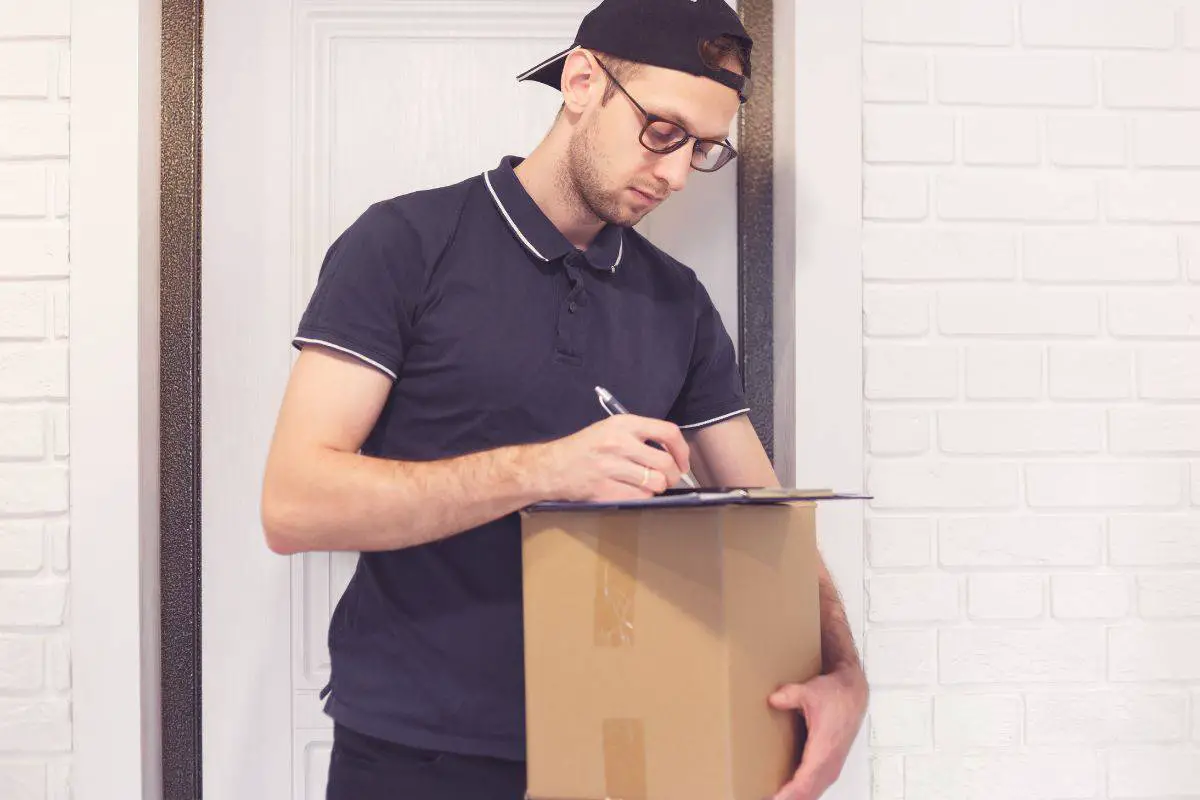 How To Find Your DHL Tracking Number - Easy Peasy Posting 