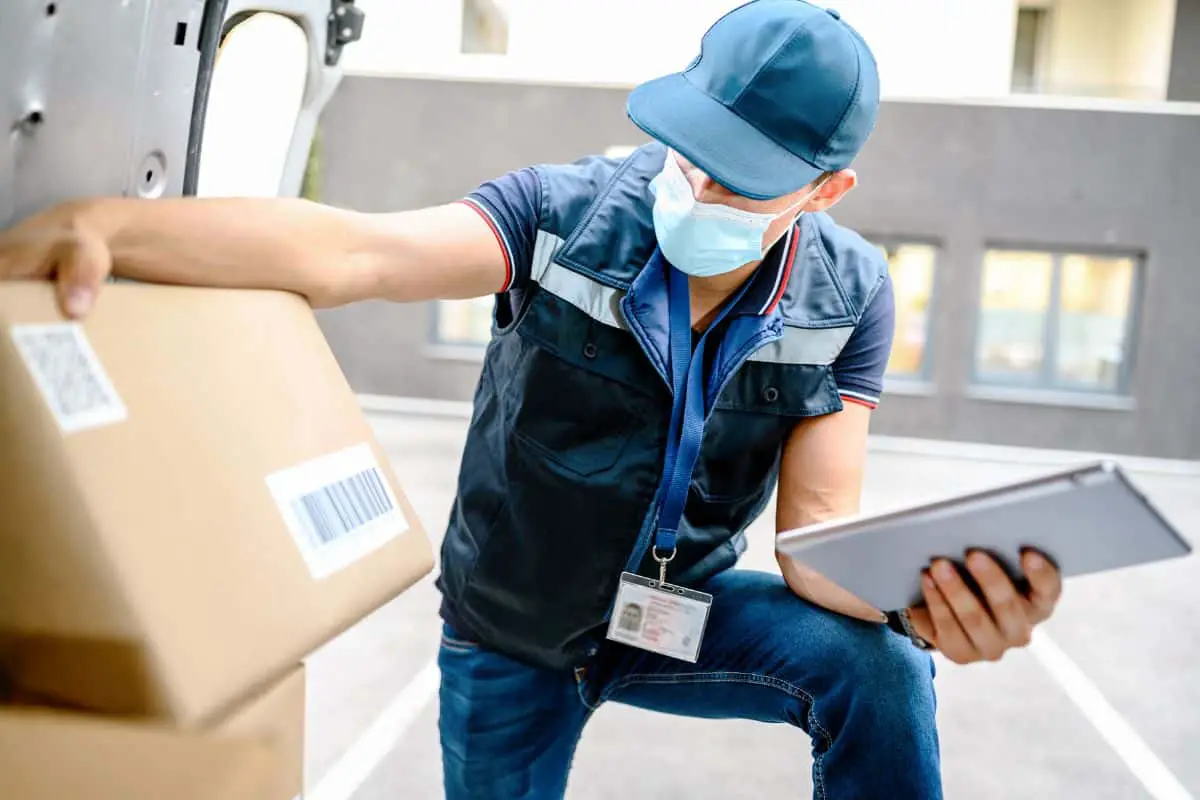 Which Is Faster In Germany, Hermes Or DHL?